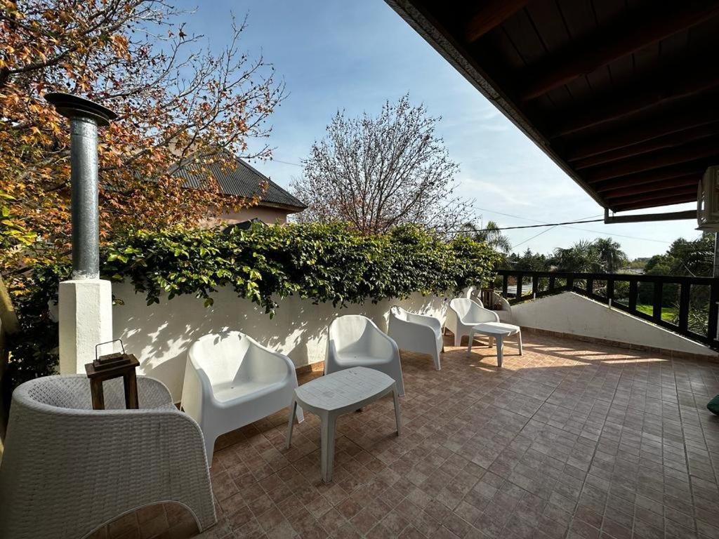 Posada Costa Del Sol Colón Exterior foto