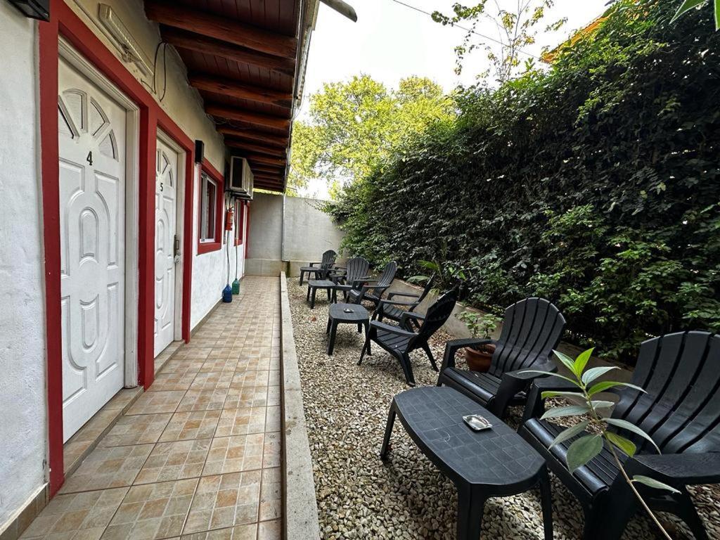 Posada Costa Del Sol Colón Exterior foto